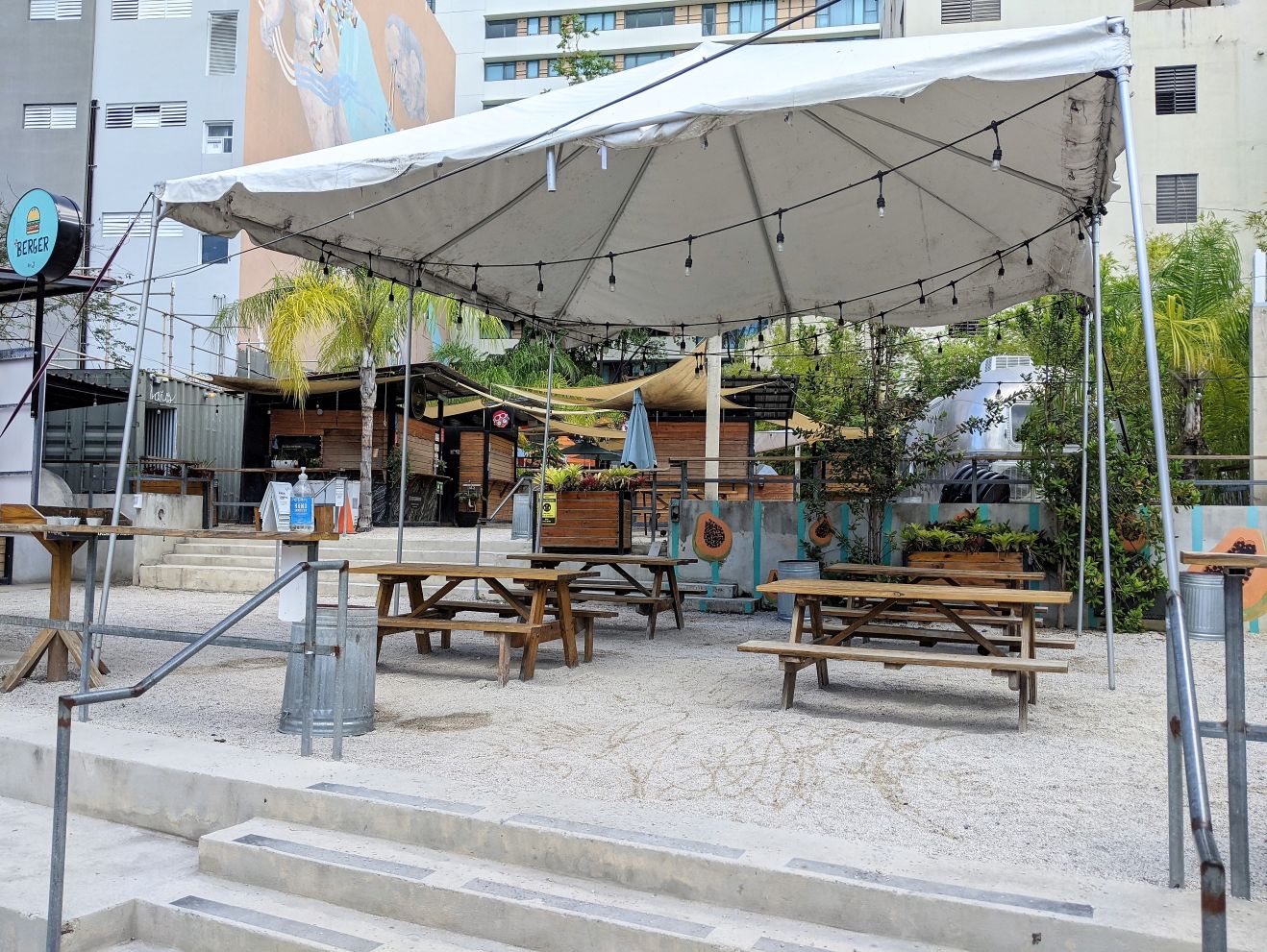 Lote 23, San Juan PR Endo Edibles